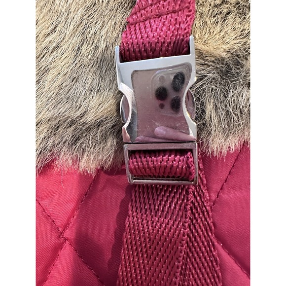 Quilted Red Tote Bag With Faux Trim-Winter Style - Picture 7 of 7